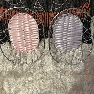 Baskets 3 wire and one straw. Pre owned